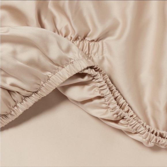 NEW Queen 320 Thread Count Cool 
Lyocell Sheet Set True Khaki - Threshold - Picture 3 of 6